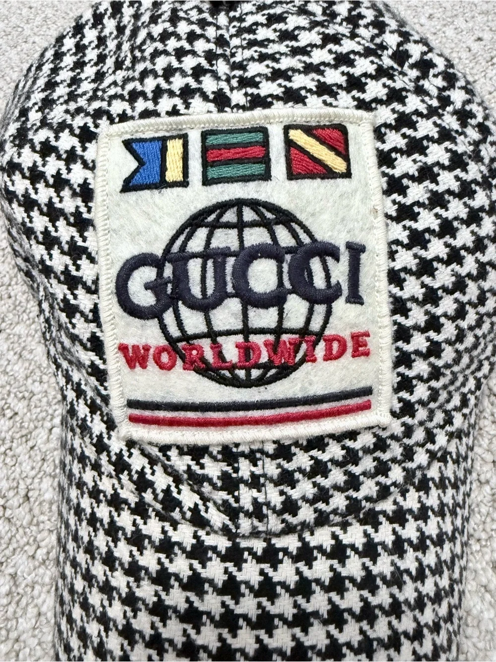 Gucci Worldwide Houndstooth Cap